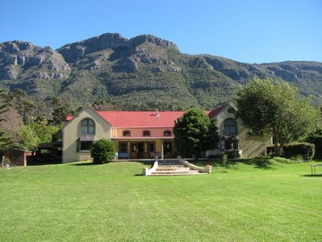 GAZON FAMILY VILLA