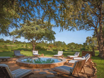 SHINDZELA TENTED CAMP