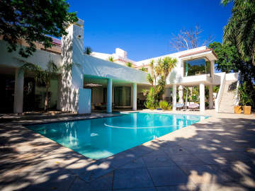 VILLA PHAKALANE